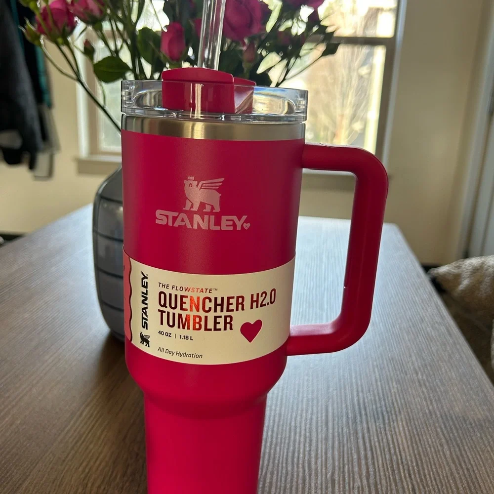 COPY - Stanley 40oz - Picture 2 of 4